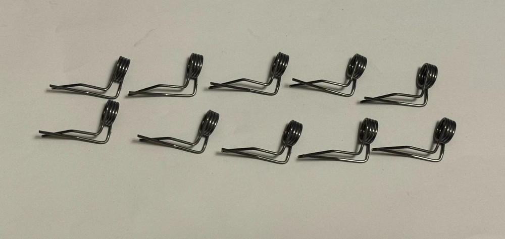 Lionel 1033-98 Whistle Handle Centering Spring (10)
