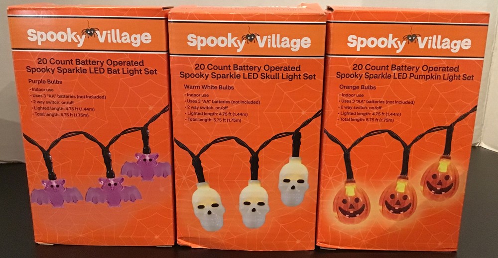 Skulls, Bats, ~OR~ Pumpkins 20 count battery operated sparkle led light set