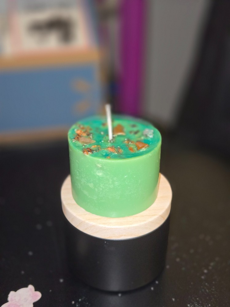 SMALL CUSTOM ALTER CANDLE FOR LOKI