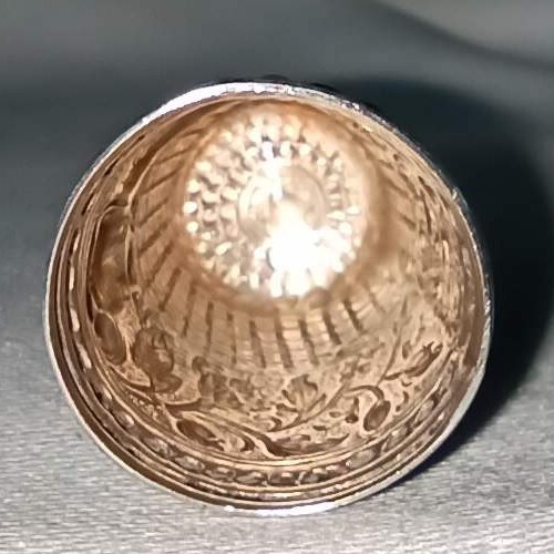 Rare Ari D Norman Silver Cat Thimble