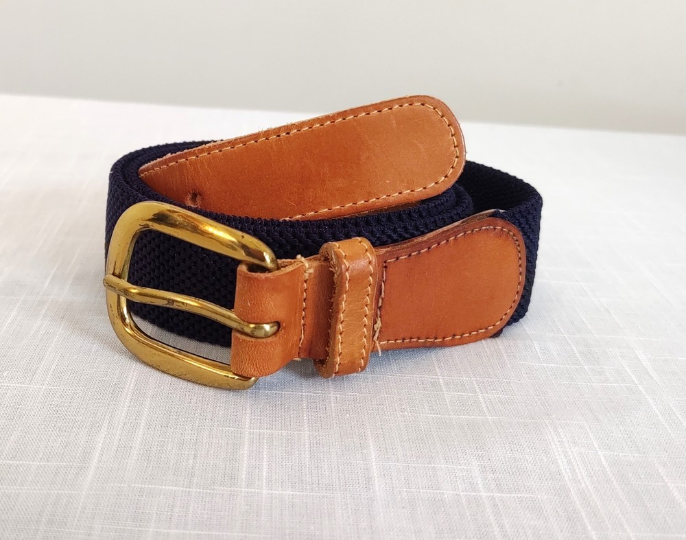WOMANS NAVY BLUE STRETCH BELT