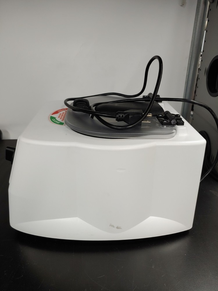 DRUCKER DIAGNOSTICS 614B Fixed Angle Single-Speed Centrifuge