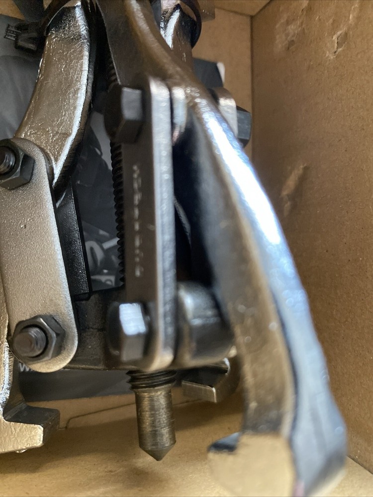 Duratech 3-Inch 3-Jaw Gear Puller Removal Tool /O