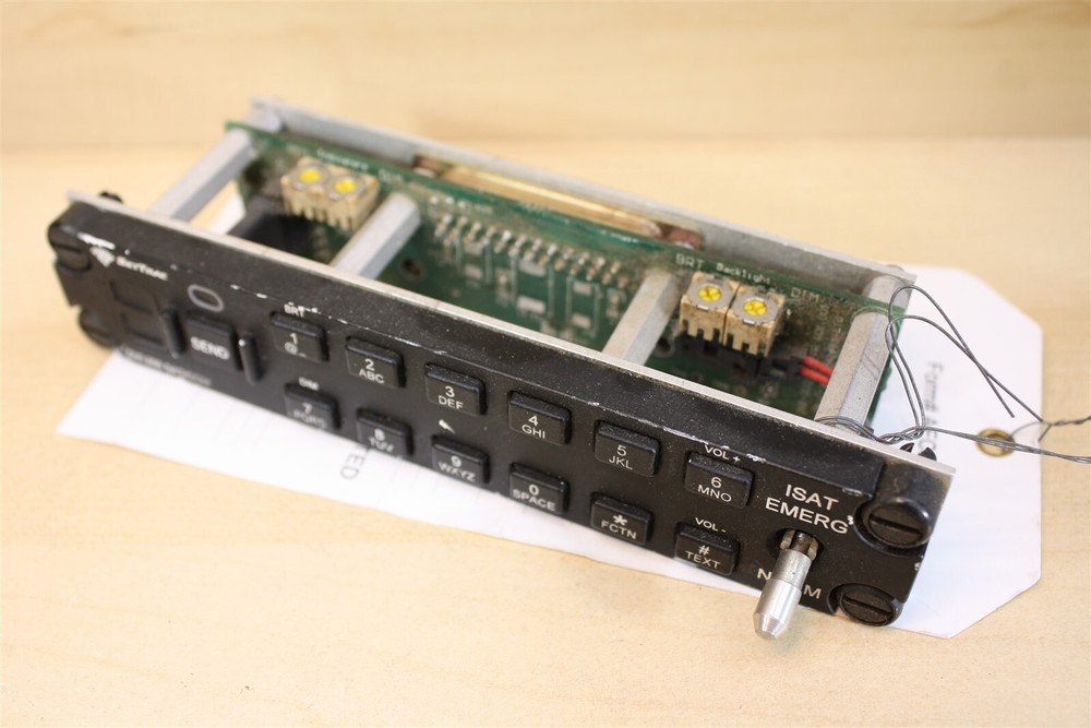 SkyTrac DVI-200 Sat Com Panel A28