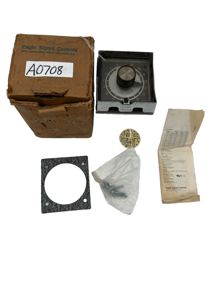 Eagle Signal Controls HP5 Series CYCL-FLEX Reset Timer Model 10