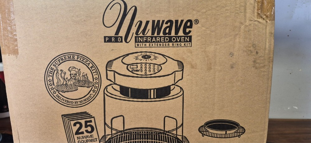 NEW NuWave PRO Infared White Oven w/ Supreme Pizza Kit
