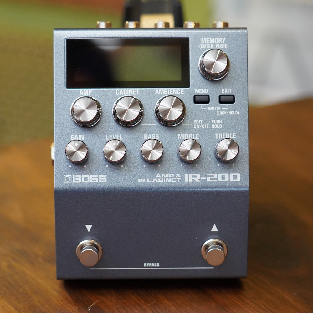 BOSS IR-200 AMP&CABINET PROCESSOR Guitar Effects Pedal