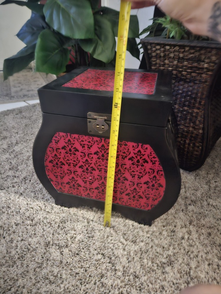 Decorative Storage Chest