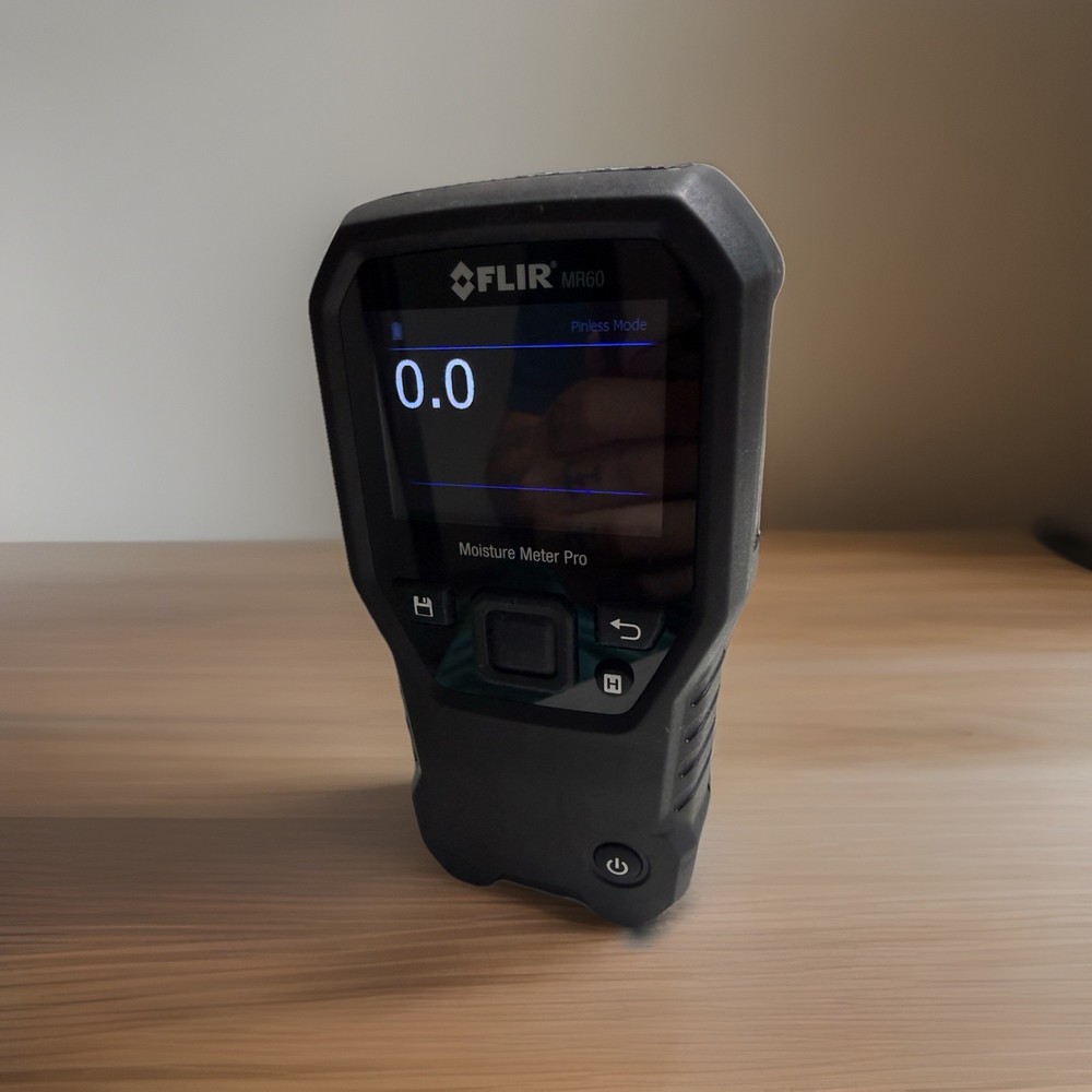 Flir MR60 Moisture Meter (E201687) Reading Tool