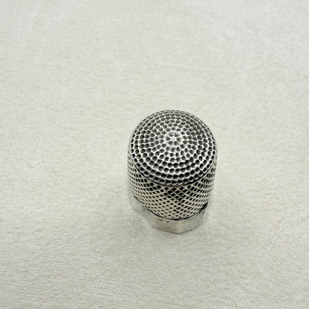 Antique Sterling Silver Mesh Pattern Thimble Sewing Accessory Collectible