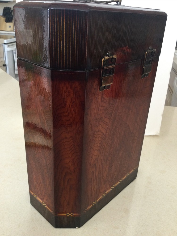 Vintage Wine Box Carrier. Holds Two Bottles.