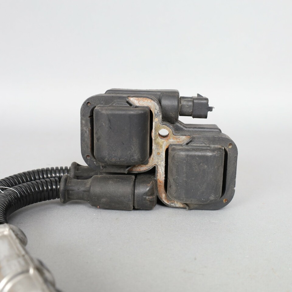 Mercedes Benz ignition coil E320 E430 OEM