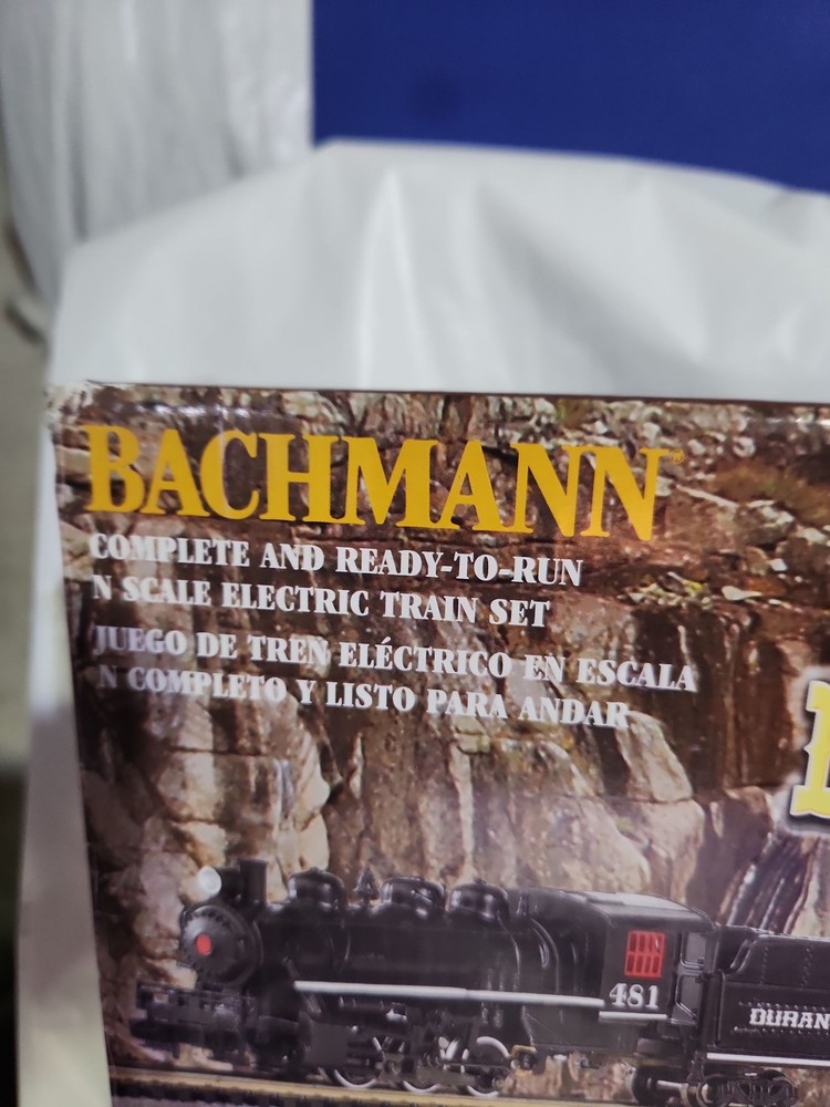 Bachmann D&S N Scale Electric Train Set E-Z Track