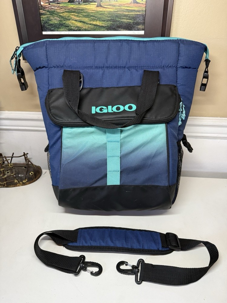 Igloo Backpack Cooler Blue Black Teal with Shoulder Strap Compartments