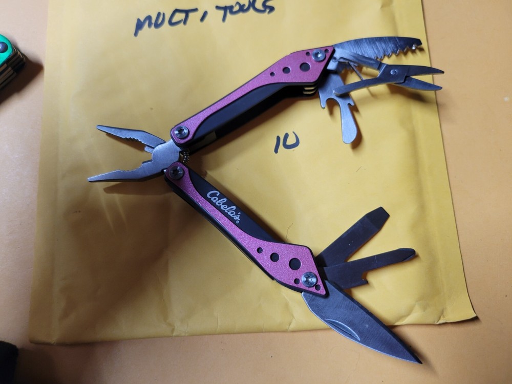 3 EA CABELOS MINI MULTI TOOLS W/ SHEATHS