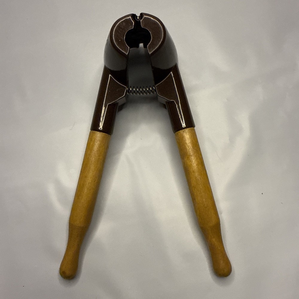 Spring Loaded Wrap Around Pecan/Nutcracker