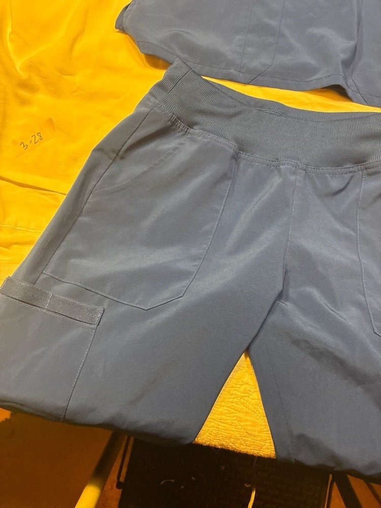 Dickies EDS Essentials Royal Blue Scrub Set Small