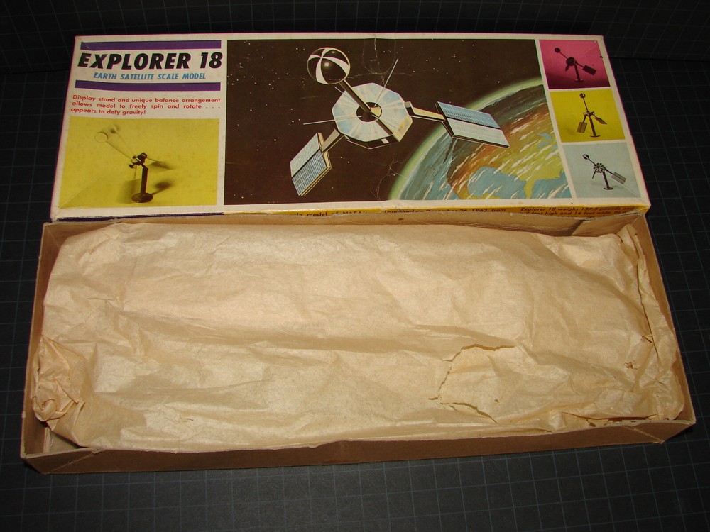 1968 ~ Hawk ~ EXPLORER 18 Earth Satellite ~ Rare, Complete, Unstarted