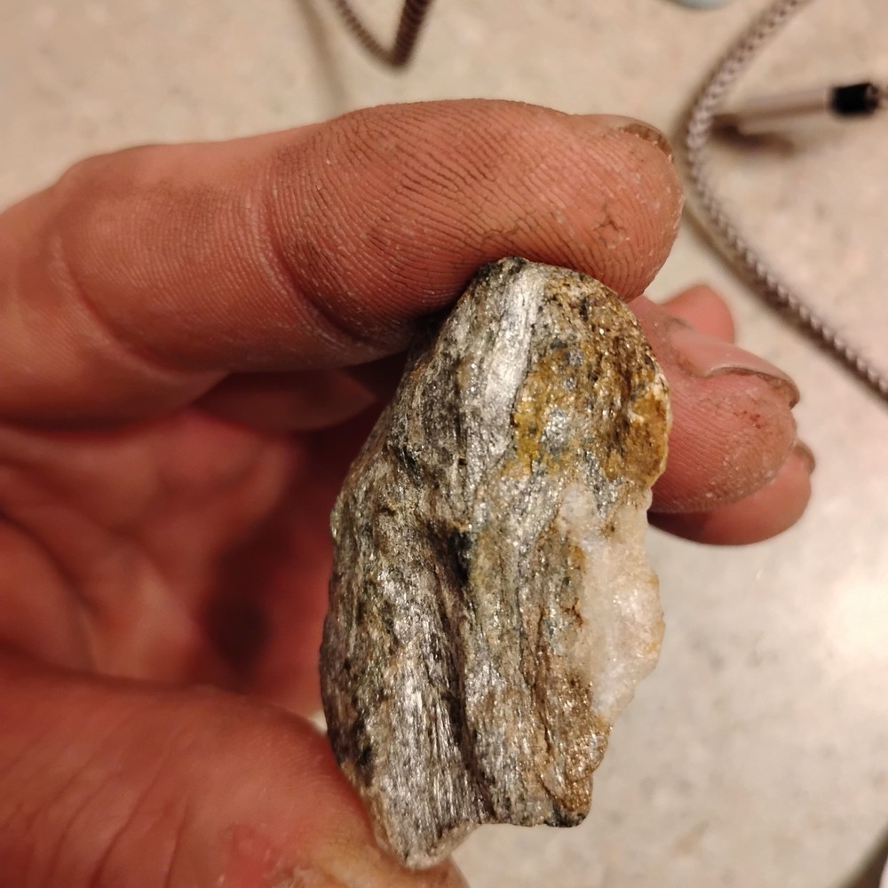 Native Gold and Platinum in quartz specimen