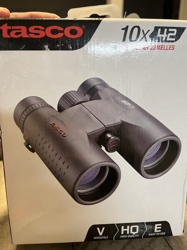 Binoculares Tasco Essentials 10x42.