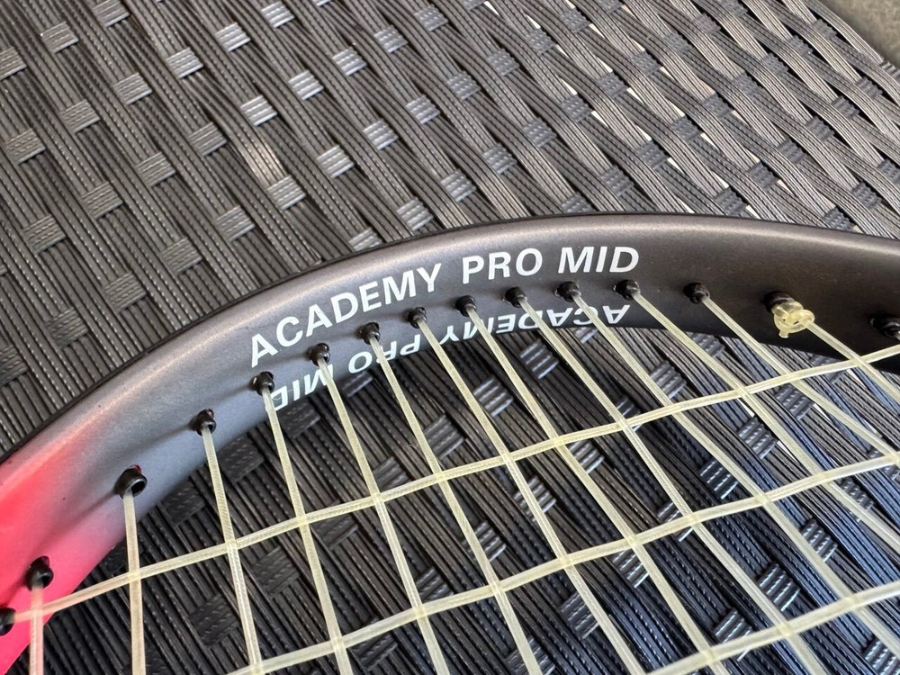DONNAY ACADEMIES PRO MID - SL3 - SUPERMIDSIZE - STRINGED - EXCELLENT