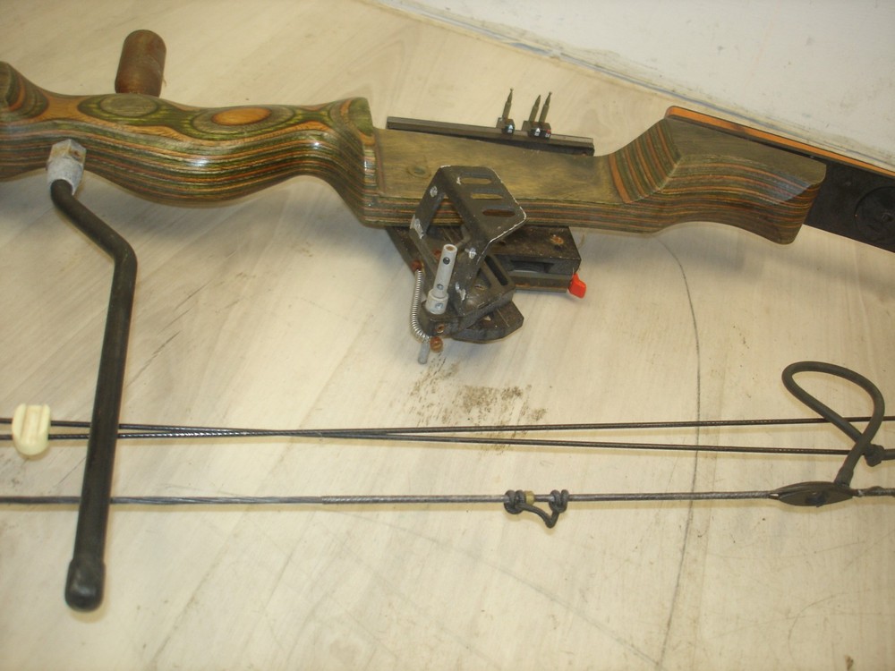 Vintage Proline Zephyr XE-II READ AD Compound Bow