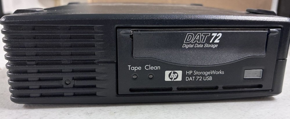 HP StorageWorks DAT72 USB External Tape Drive