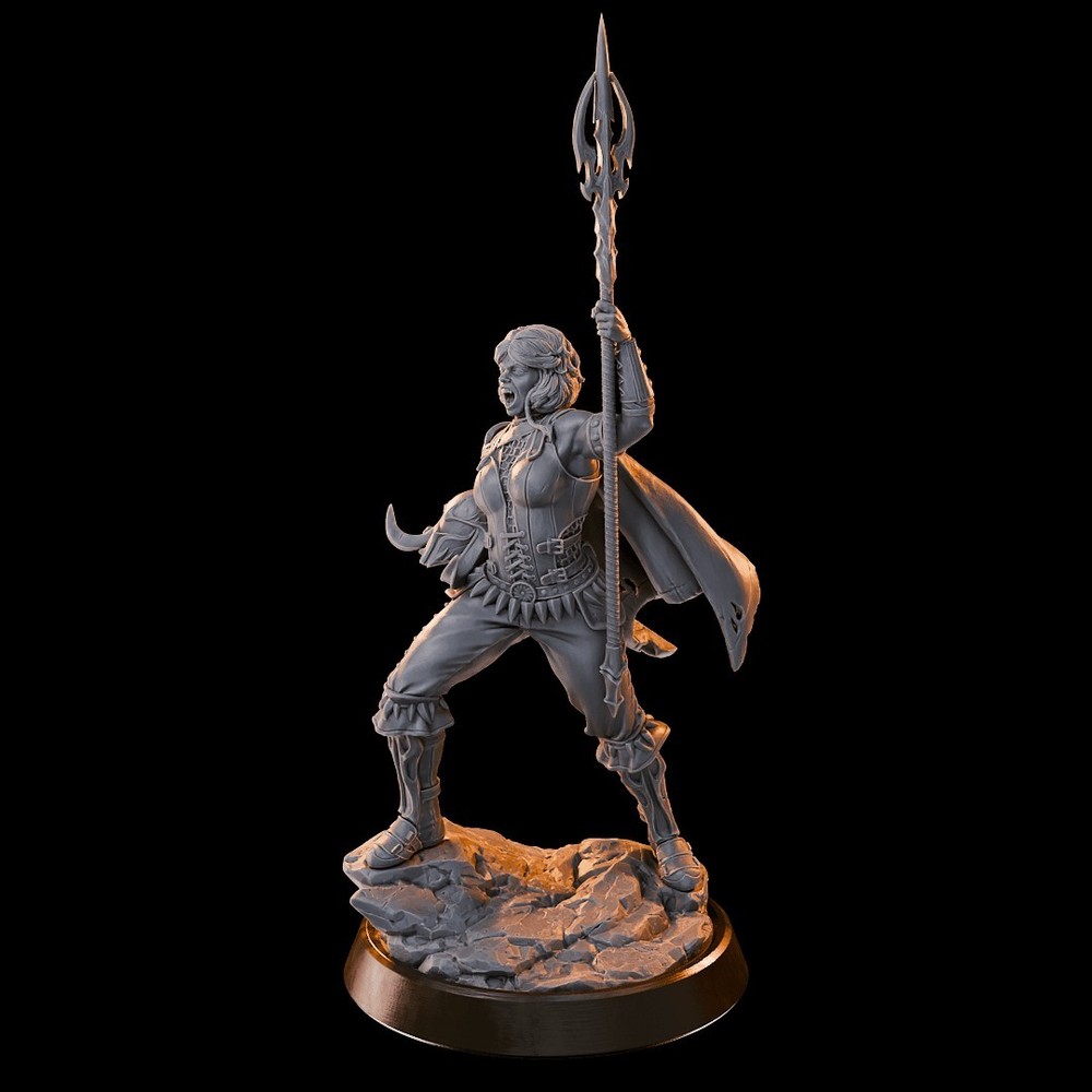 TTRPG 32mm female fighter Mini