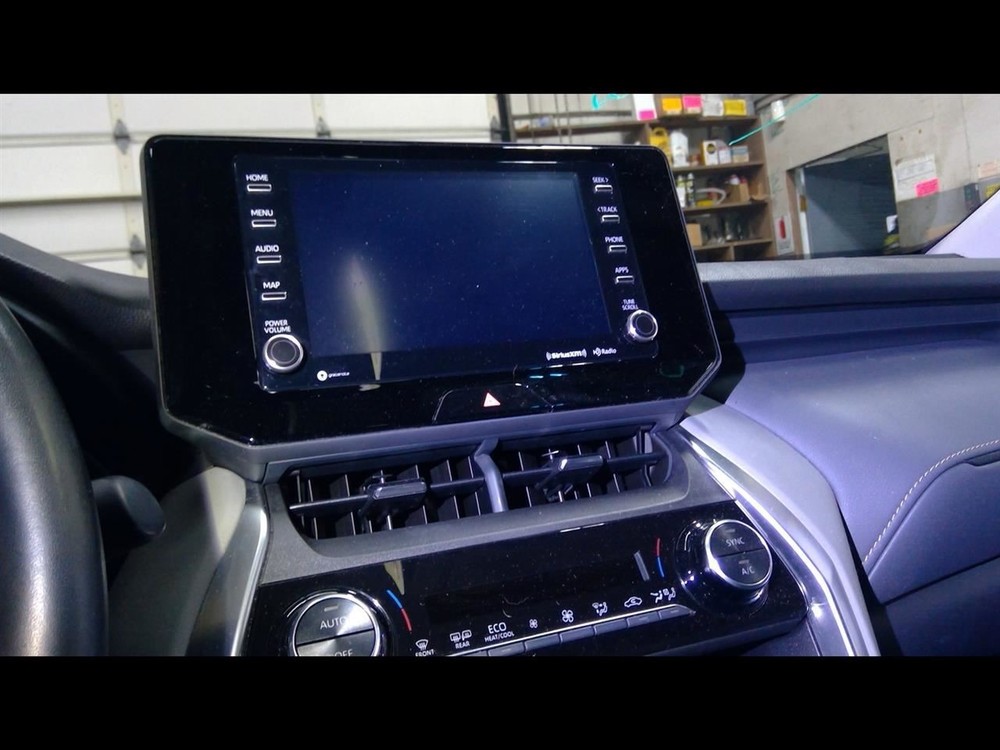 Camera Front Windshield Mounted Fits 21-22 VENZA 8646C-48061