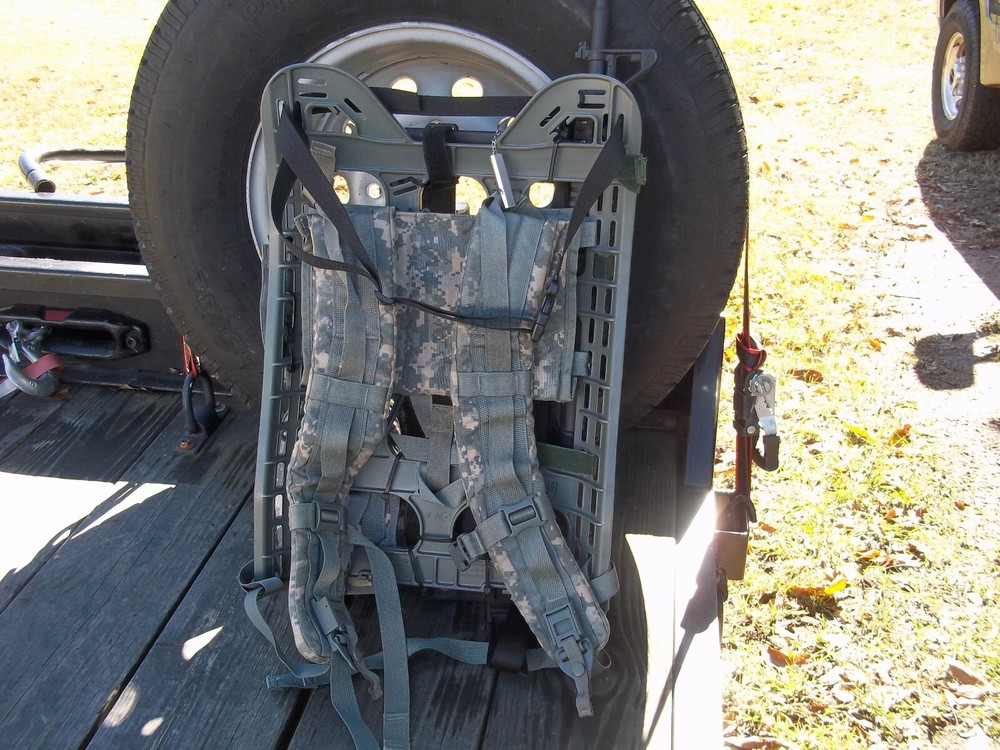 ONE ...MILITARY SURPLUS PACK FRAME MOLLE GREEN ARMY SEAT BACK ORGANIZER --USED