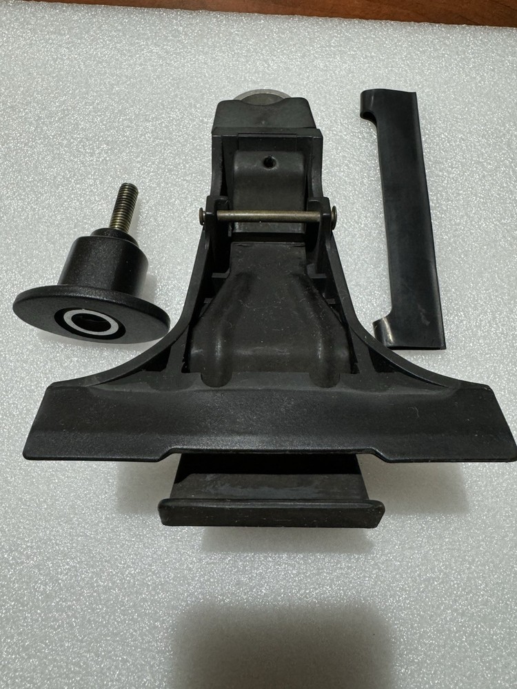 Single (1) Replacement Yakima 1A Raingutter Tower -