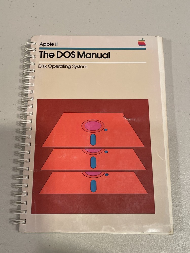 Apple Reference Manuals Lot of 4 - AppleSoft, DOS, Ref Manual, Machine Language