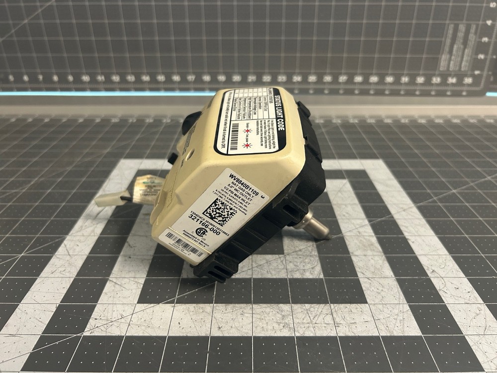 Honeywell Water Heater Gas Valve P# WV8840B1109