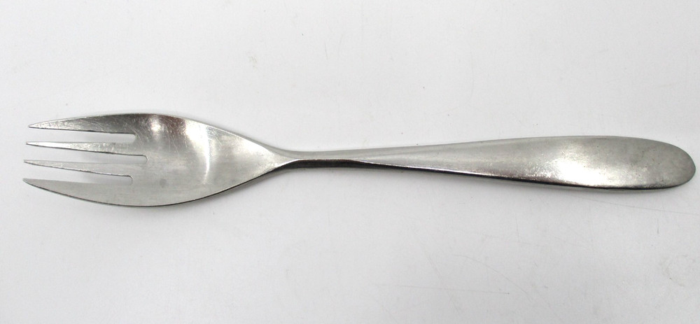 TOWLE  STAINLESS COPEN (Satin)  DINNER FORK - 8" 07J