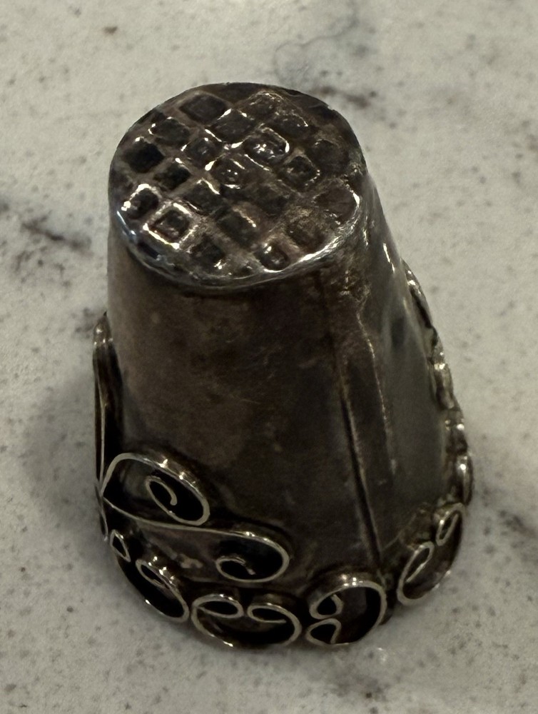 Vintage 925 Sterling Silver Thimble Ornate Scroll Design