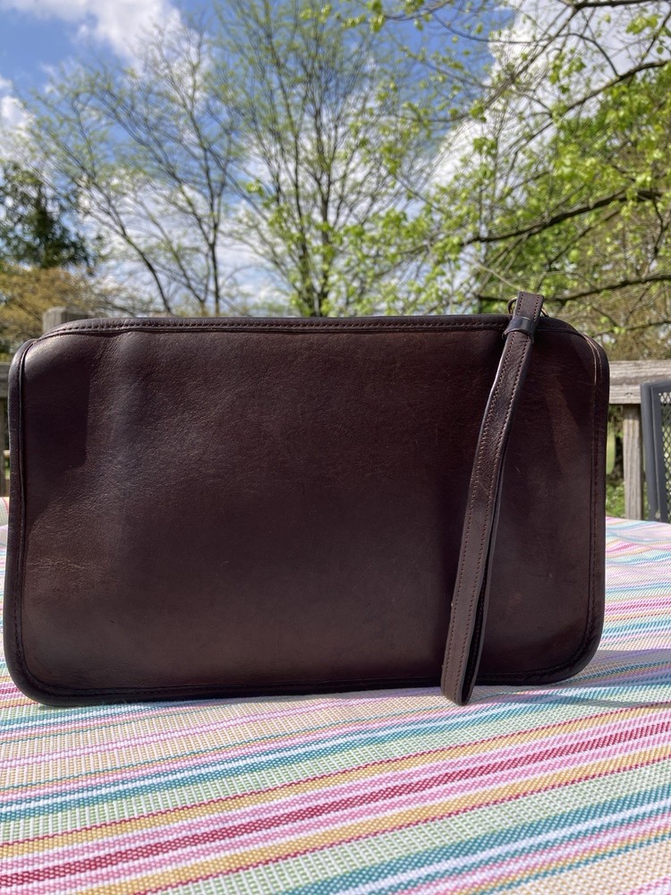 Coach Basic Bag/Clutch Brown Leather, MISSING Crossbody Strap