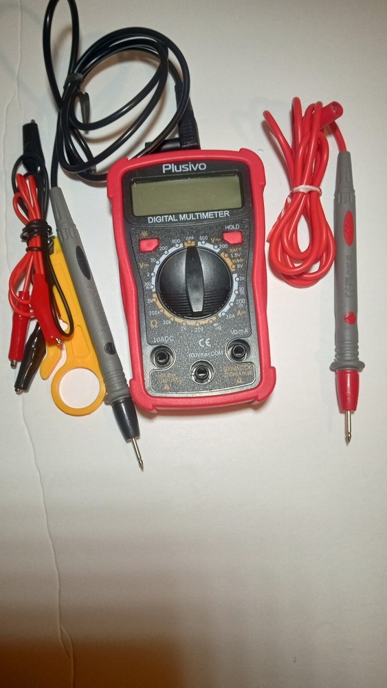 plusivo digital multi meter high accuracy tool.