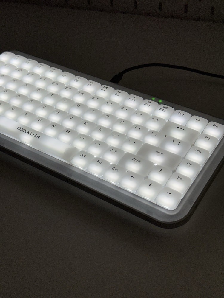 COOLKILLER Balloon84 Compact Keyboard Illuminated Wired USB White QWERTY Layout