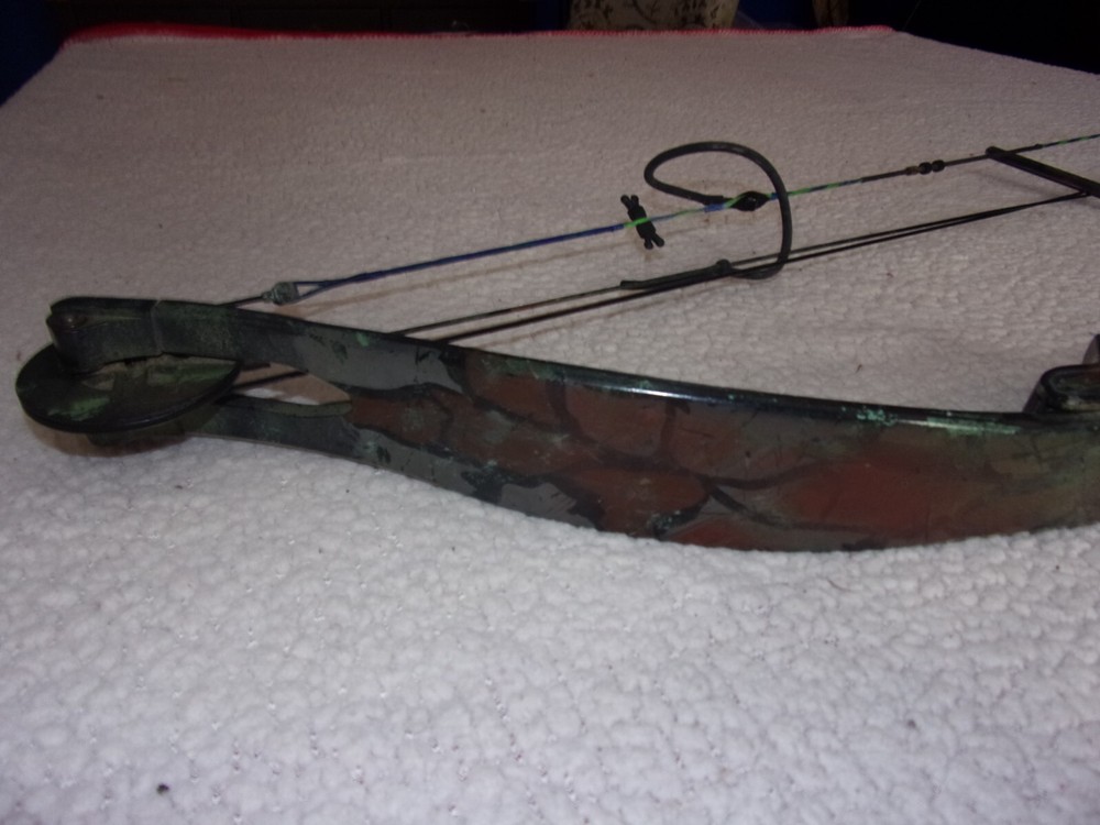 PSE Game Sport Compound Bow