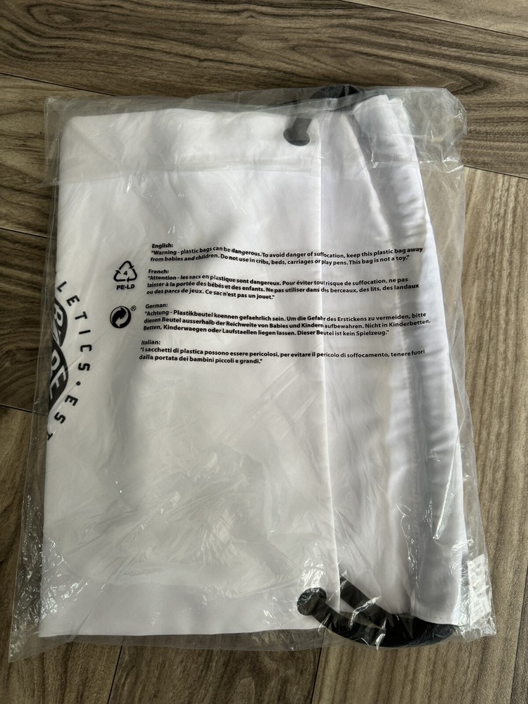 Alphalete Athletics Classic Drawstring Global Impact String Backpack White