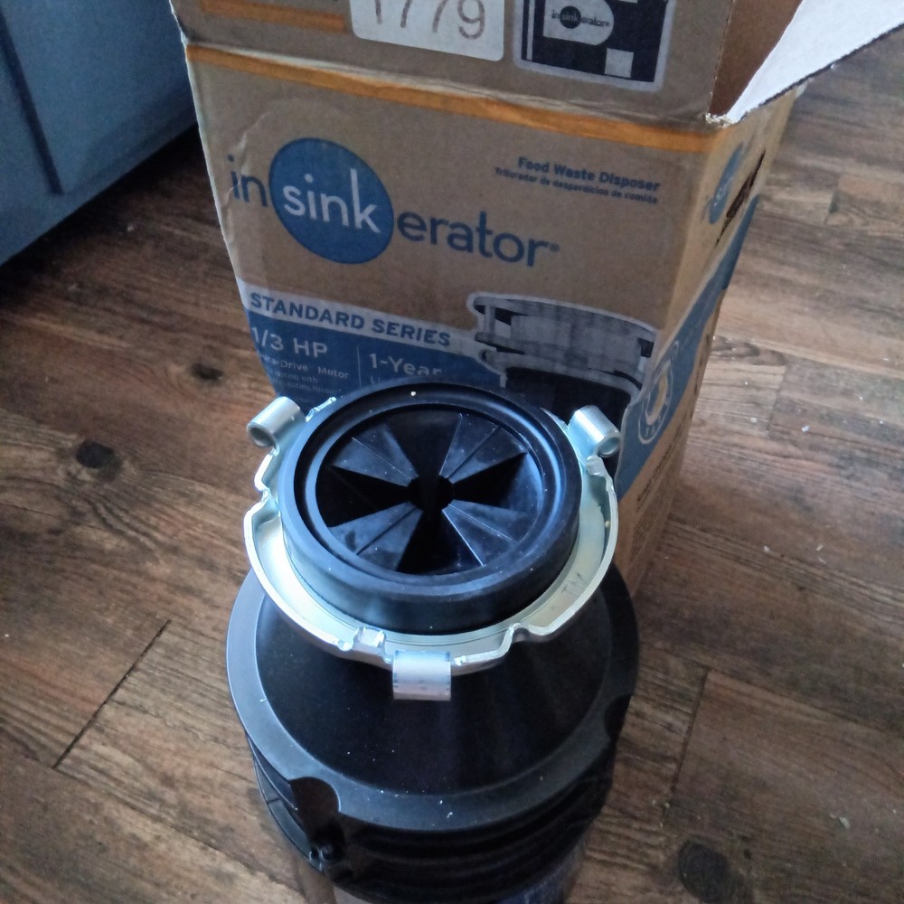 InSinkErator Badger 100 Standard Series 1/3 HP Continuous Feed Garbage Disposal