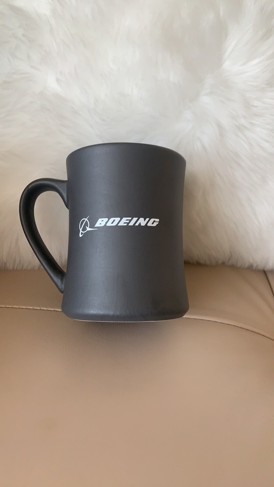Boeing 787 Dreamliner Mug