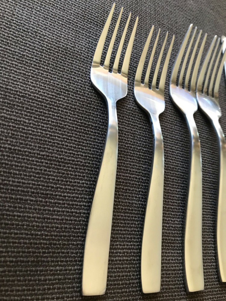 10 pcs. Oneida EVERDINE Stainless flatware--2 place settings--VGUC--Satin--