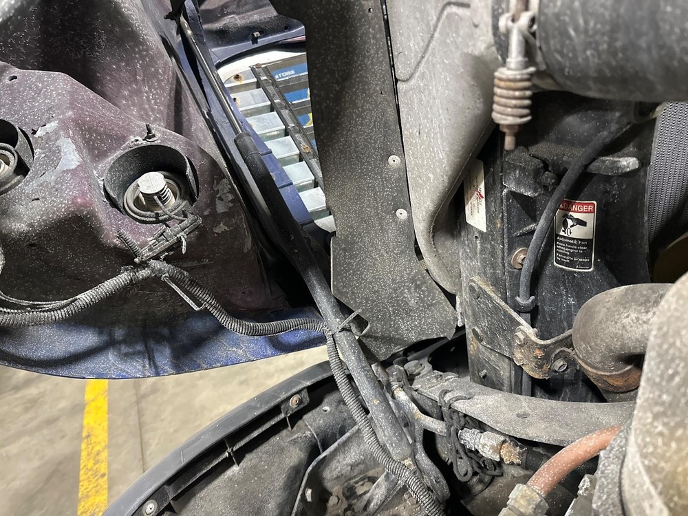 Freightliner CASCADIA Left/Driver Hood Shock - Used