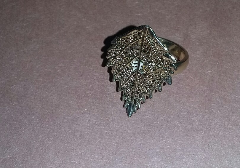 birch leaf ring dipped in 24k yg size 6 tree forest