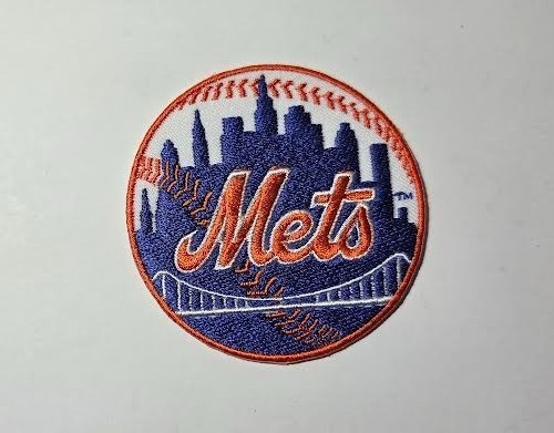 New York Mets (iron/sew on patch. 3" round)