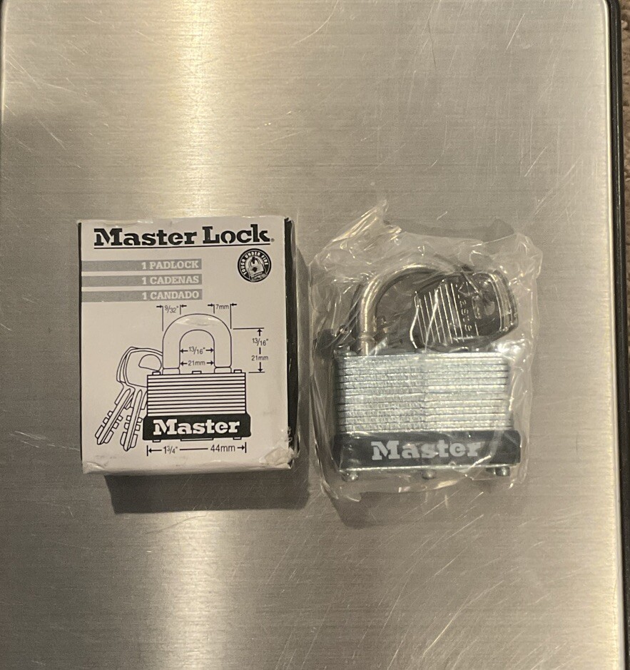 Master Lock 500KABRK Key:197 Padlock Keyed Alike Two Locks