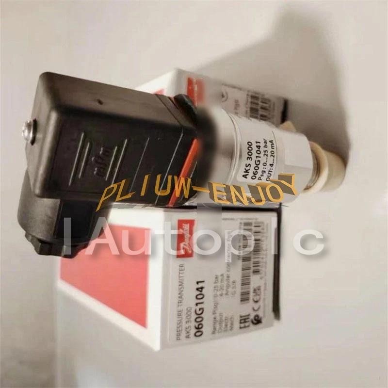 1pc New Danfoss 060G1041 pressure transmitter AKS3000 Fast Ship