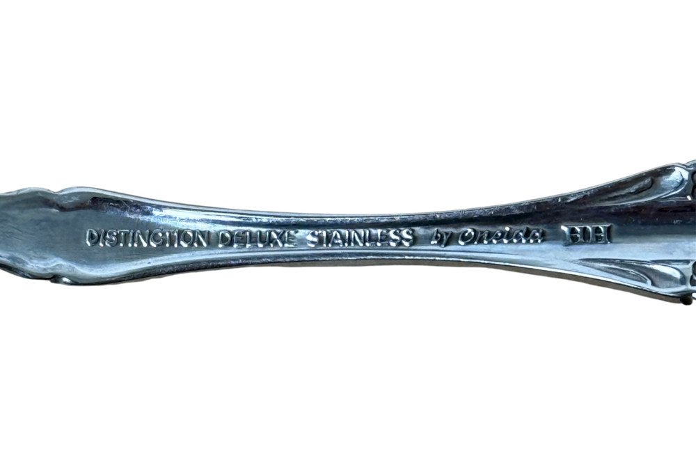 Oneida Raphael Master Butter Knife Stainless Distinction Silverware Flatware VTG
