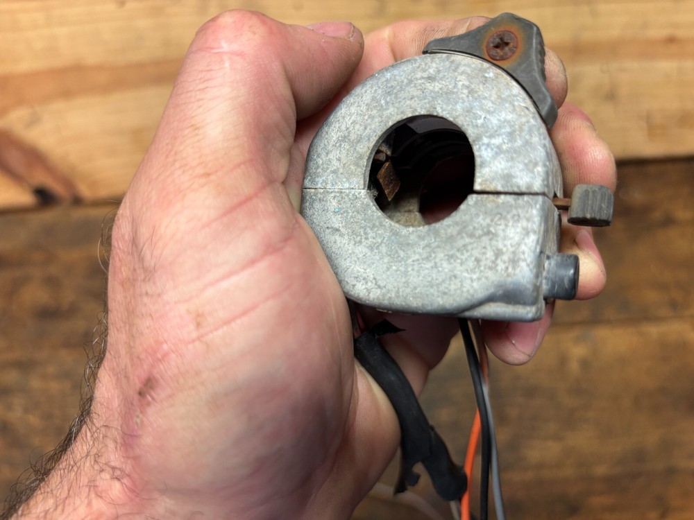 Kawasaki H1 500 Handlebar Light Control Switch Triple